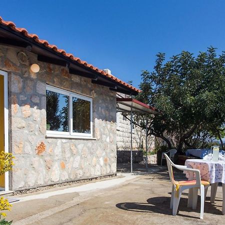 Guest House Simunovic 수두라드 외부 사진